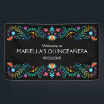 Fiesta Bloemen Verjaardag Douche Trouwen Spandoek<br><div class="desc">Mariachi, margarita's en herinneringen! Vuur de fiesta op met dit Mexicaanse folk art fiesta ontwerp. De kleurrijke tekst en het kunstwerk (met de hand getekend door Lively Scribe zelf) geven dit ontwerp een grillige maar elegante sfeer. Perfect voor de latinx in je leven. Of een feestje in de buurt van...</div>