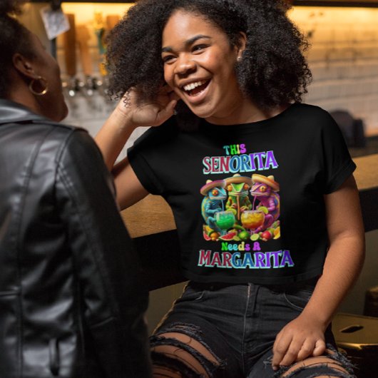 Fiesta Caliente senorita heeft een margarita nodig T-shirt