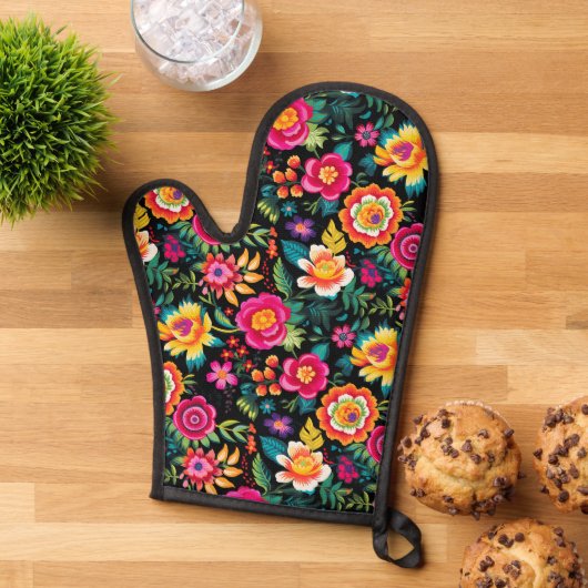 Fiesta Floral Extravaganza Ovenwant (Top down)