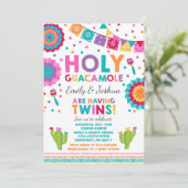 Fiesta Twin Baby shower Invitation Holy Guacamole Kaart (Staand voorkant)