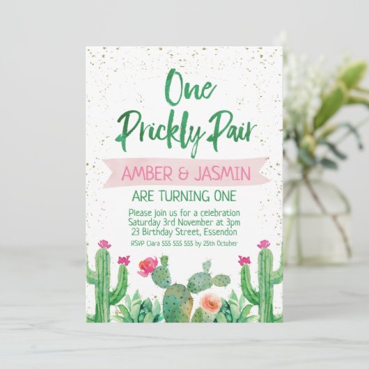 Fiesta Twins One Prickly Pair Birthday Uitnodiging (Staand voorkant)