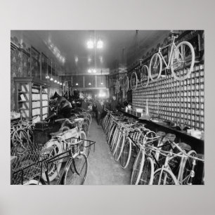 Fiets- en motorrijwielwinkel, 1910. Oude foto Poster