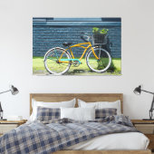 Fiets leunen op muur canvas afdruk (Insitu (Slaapkamer))