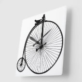  fiets met een zwarte penny vierkante klok (Hoek)