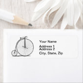 fiets met hoge wielrennen en een farce etiket (Insitu)