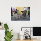 Fiets met mand vol hortensia's poster (Thuiskantoor)