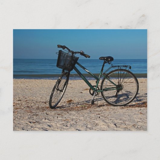 Fiets op Blootvoets Strand II Briefkaart (Voorkant)