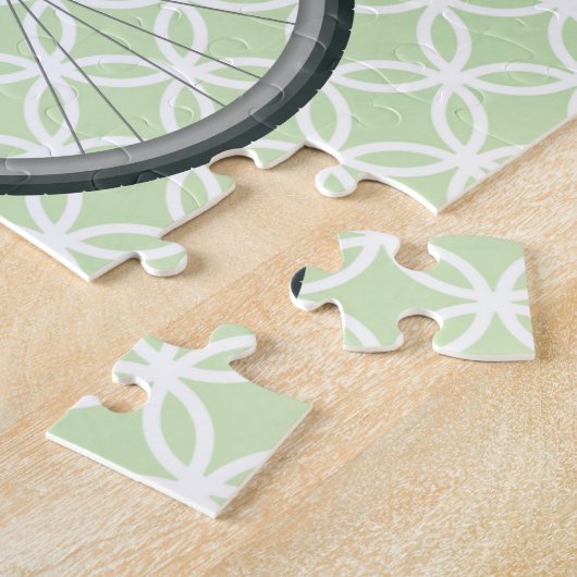  fiets op groene retro kunst legpuzzel (Zijkant)