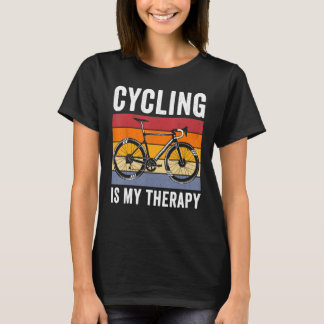 Fietsen is mijn therapie  fietsretro fiets c t-shirt