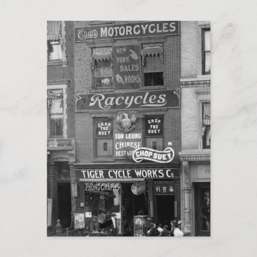 Fietsen, motorfietsen en Chop Suey, begin jaren 19 Briefkaart (Voorkant)
