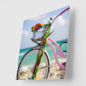 Fietsen op het strand | Miami, Florida Vierkante Klok (Hoek)