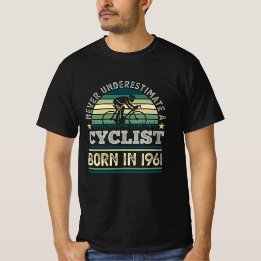 Fietser geboren 1961 60th Birthday Gift Cycling Da T-shirt (Voorkant)