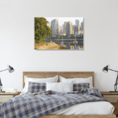 Fietser langs het Seawall Trail in het centrum Canvas Afdruk (Insitu (Slaapkamer))