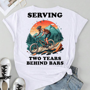 Fietsers die twee jaar achter de tralies rijden t-shirt