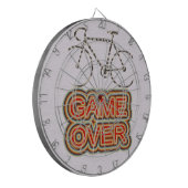 Fietsspel over dartbord (Voorkant Links)