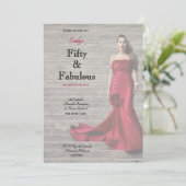 Fifty and Fabulous Red Dress Script Birthday Kaart (Staand voorkant)