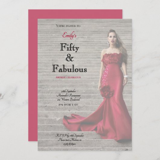 Fifty and Fabulous Red Dress Script Birthday Kaart (Voorkant / Achterkant)