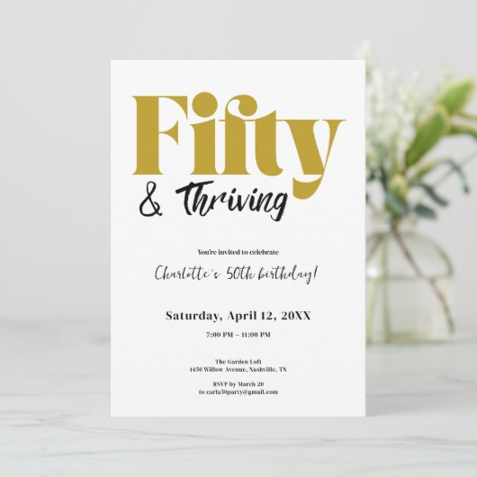 Fifty & Thriving 50th Birthday Invitation Kaart (Staand voorkant)