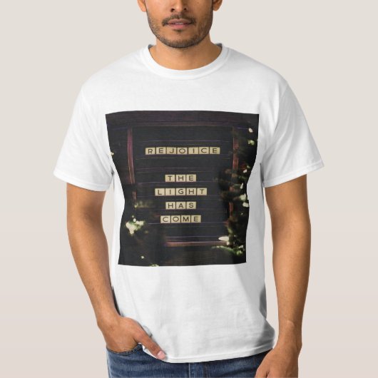 Fijn dat het licht is gekomen bij de isaiah 60 Bij T-shirt (Voorkant)