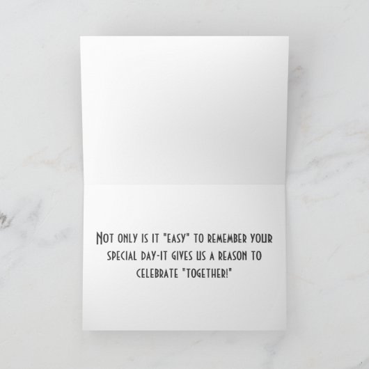 FIJN DAT WE EEN VERJAARDAG "DELEN" KAART (Binnen)