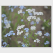 Fijne blauwe en witte bloemen cadeaupapier (Vlak)