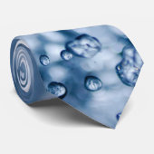 Fijne druppels lichtblauw water stropdas (Opgerold)