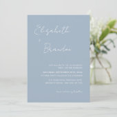 Fijne Dusty Blue QR Code RSVP Weduwfoto Kaart (Staand voorkant)