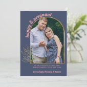 Fijne en Zwangere Gold Arch Foto Zwangerschap Aankondiging (Staand voorkant)