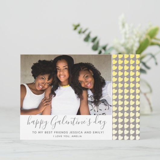 Fijne Galentine`s Day Geel Hart Foto Vriend Feestdagenkaart (Staand voorkant)