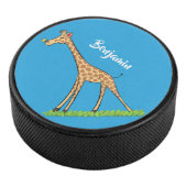 Fijne giraf met vlindervlieger cartoon hockey puck (3/4)