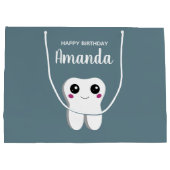 Fijne glimlach tandheelkundige Tooth Cute Birthday Groot Cadeauzakje (Achterkant)