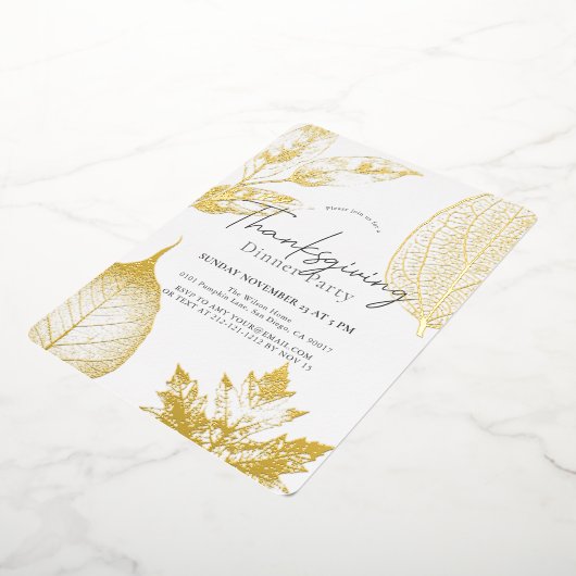 Fijne Gold Leaves Thanksgiving Dinner Folie Uitnodiging (Gedraaid)