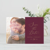 Fijne Gouden Calligrafie | Bourgondische Foto Save The Date (Staand voorkant)