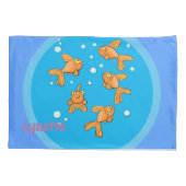 Fijne goudvis met blauwe luchtbelletjes cartoon kussensloop (Achterkant)