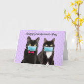 Fijne grootouderdag katten in Coronavirus maskers Kaart (Gele Bloem)