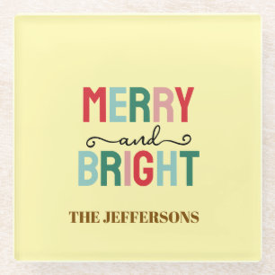 Fijne kerst en gelukkig nieuwjaar voor het gezin glazen onderzetter