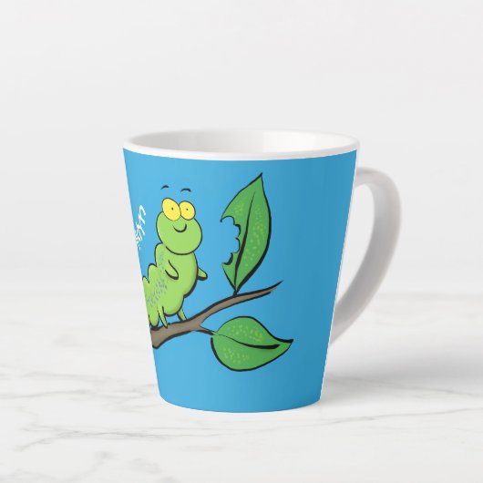 Fijne leuke cartoon met groene caterstijl latte mok (Rechterhoek)
