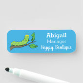 Fijne leuke cartoon met groene caterstijl naamplaatje (In situ)