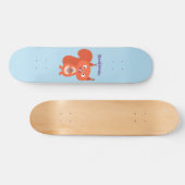 Fijne leuke rode eekhoorn cartoon illustratie persoonlijk skateboard (Horizontaal)