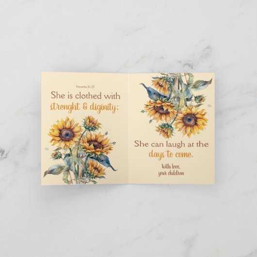 Fijne Moederdag Spreuken 31:25 Zonnebloemen Kaart (Binnen)