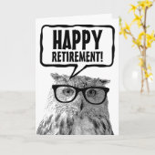 Fijne pensionering grappige uil aangepaste wenskaa kaart (Gele Bloem)