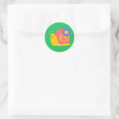 Fijne roze en groene slak ronde sticker (Tas)