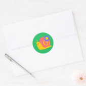Fijne roze en groene slak ronde sticker (Envelop)
