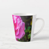 Fijne roze roze roos. latte mok (Rechts)