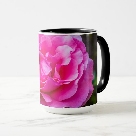 Fijne roze roze roos. mok (Voorkant rechts)