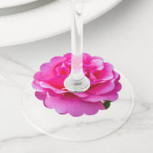 Fijne roze roze roos. wijnglaslabel (Dichtbij)