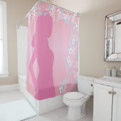 Fijne silhouet bruid en bloemen op roze douchegordijn (In situ)