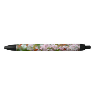 Fijne tak met bloemen appelboom zwarte inkt pen
