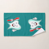 Fijne tandheelkundige verzorging met tandenborstel bad handdoek (Handdoek)