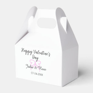 Fijne Valentijnsdag roze hart boog naam datum stij Bedankdoosjes